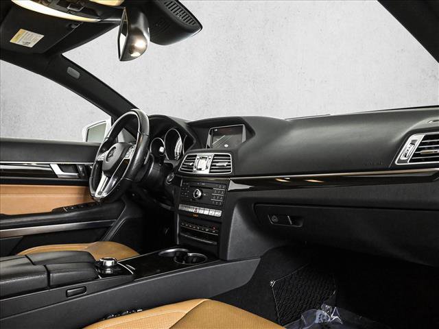 Used 2017 Mercedes-Benz E 400 4MATIC Coupe image 24