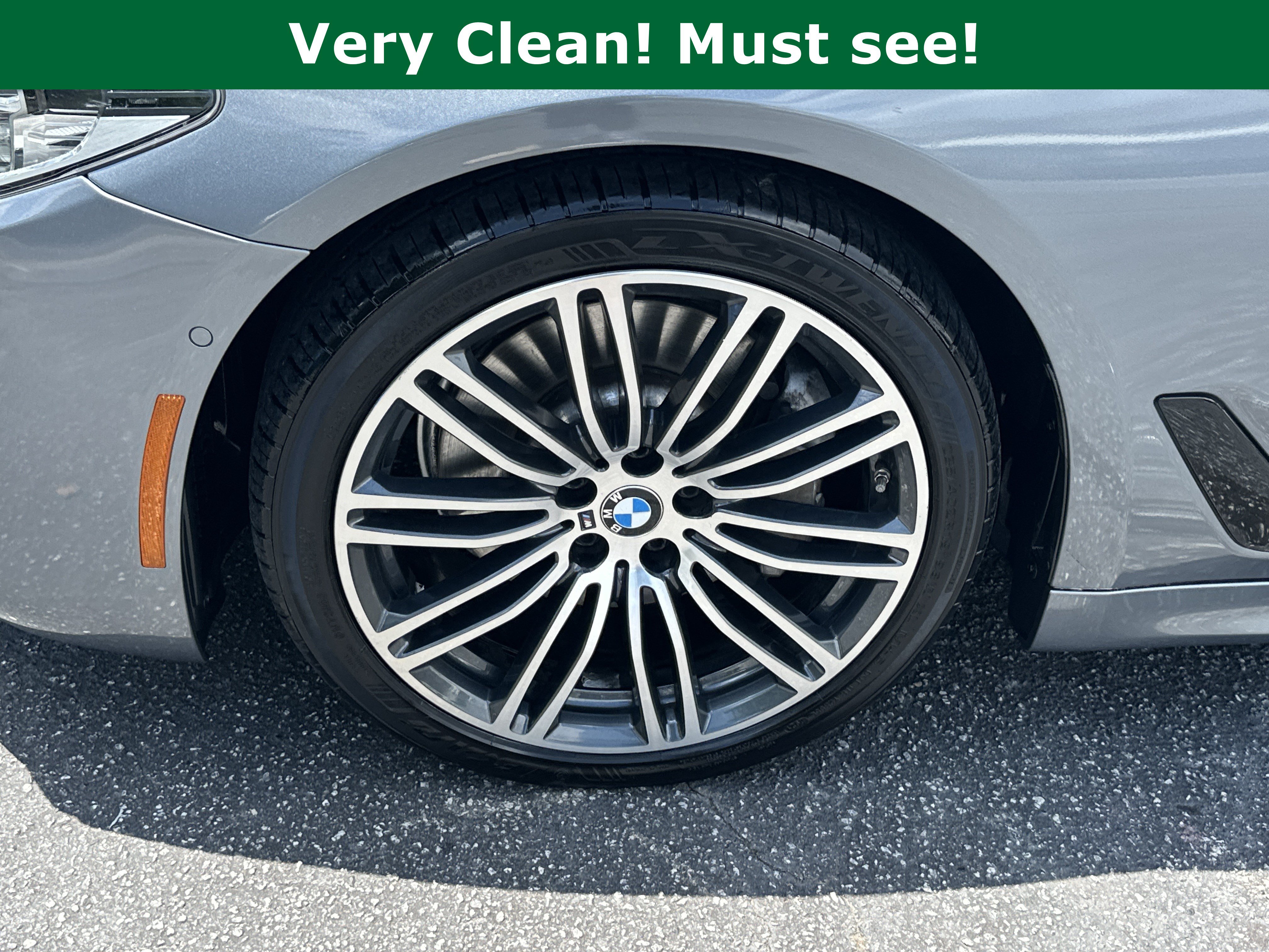 Used 2017 BMW 540i RWD image 11