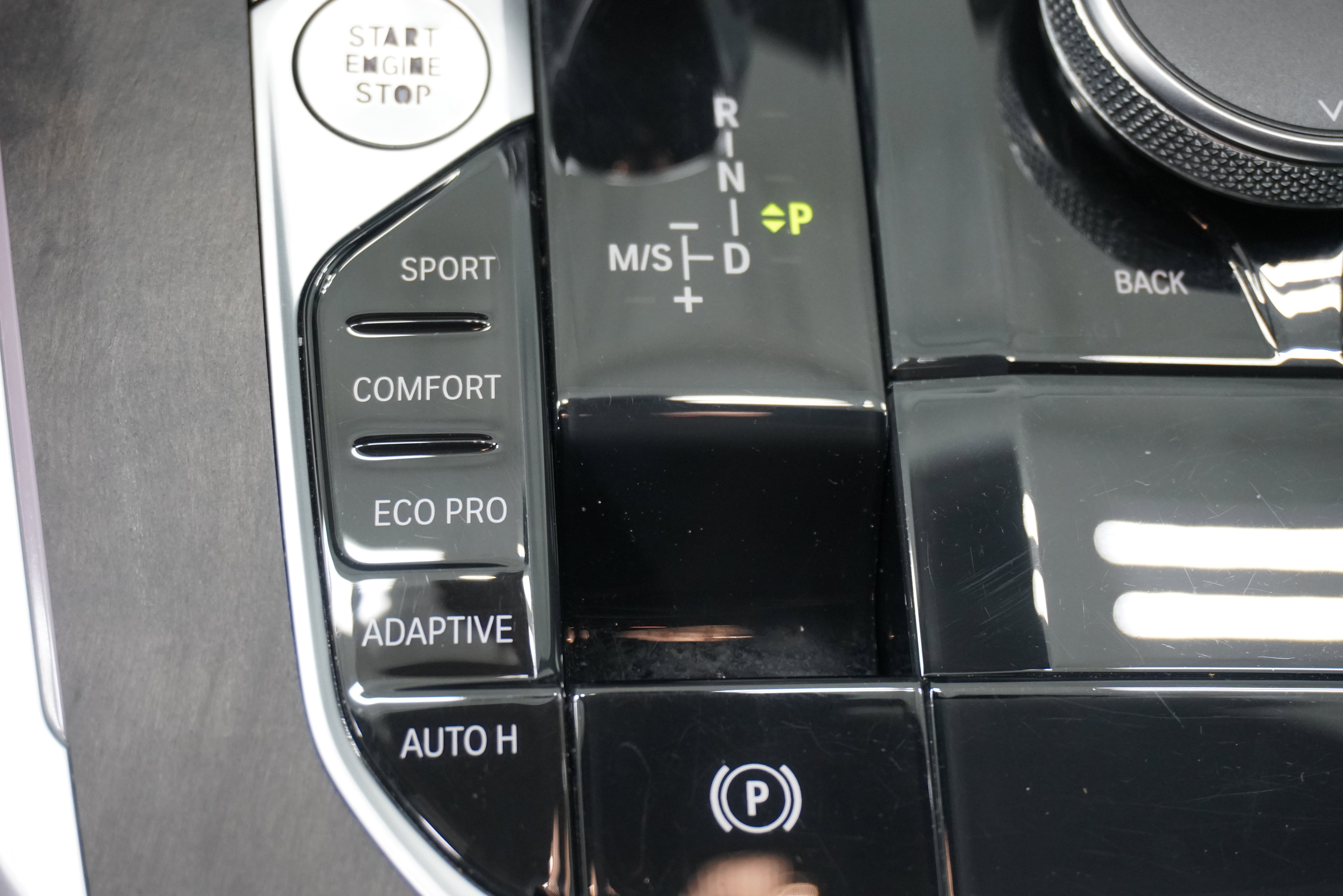 Used 2022 BMW X5 sDrive40i w/ Parking Assistance Package image 23