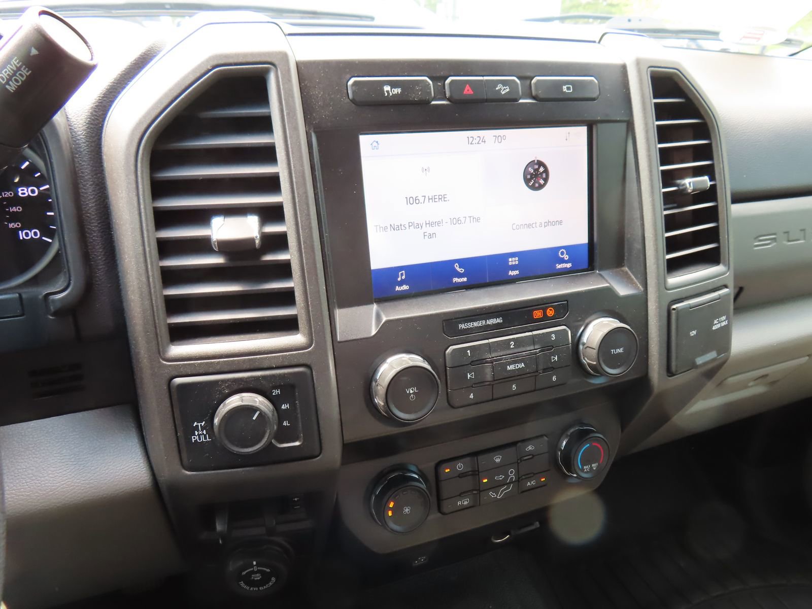 Used 2020 Ford F250 XL w/ STX Appearance Package image 23