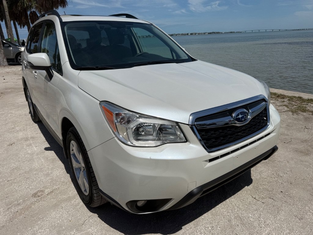 Used 2014 Subaru Forester 2.5i Touring AWD/4WD image 8