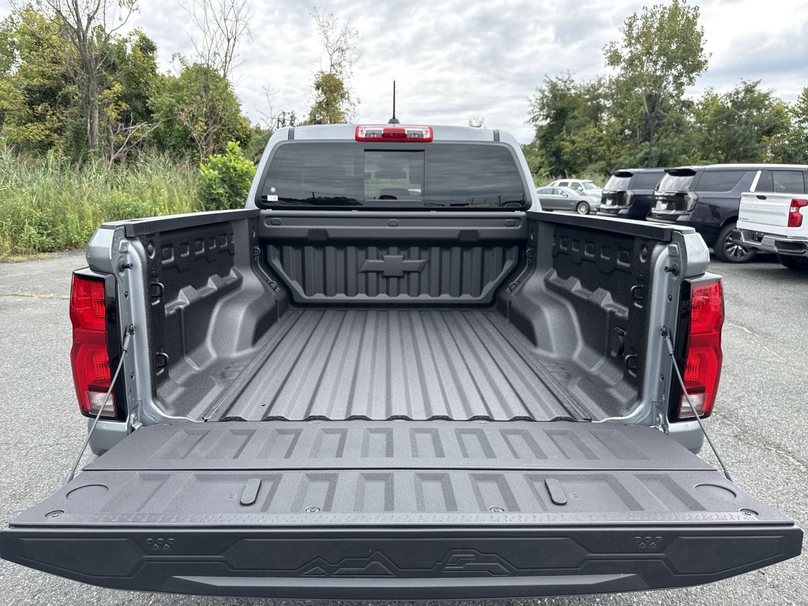 New 2026 Chevrolet Colorado ZR2 w/ Technology Package AWD/4WD image 28