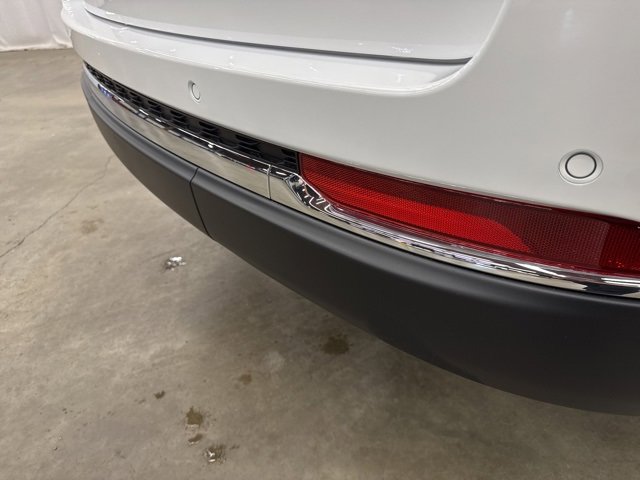 New 2025 Jeep Grand Cherokee Laredo X w/ Luxury Tech Group I image 24