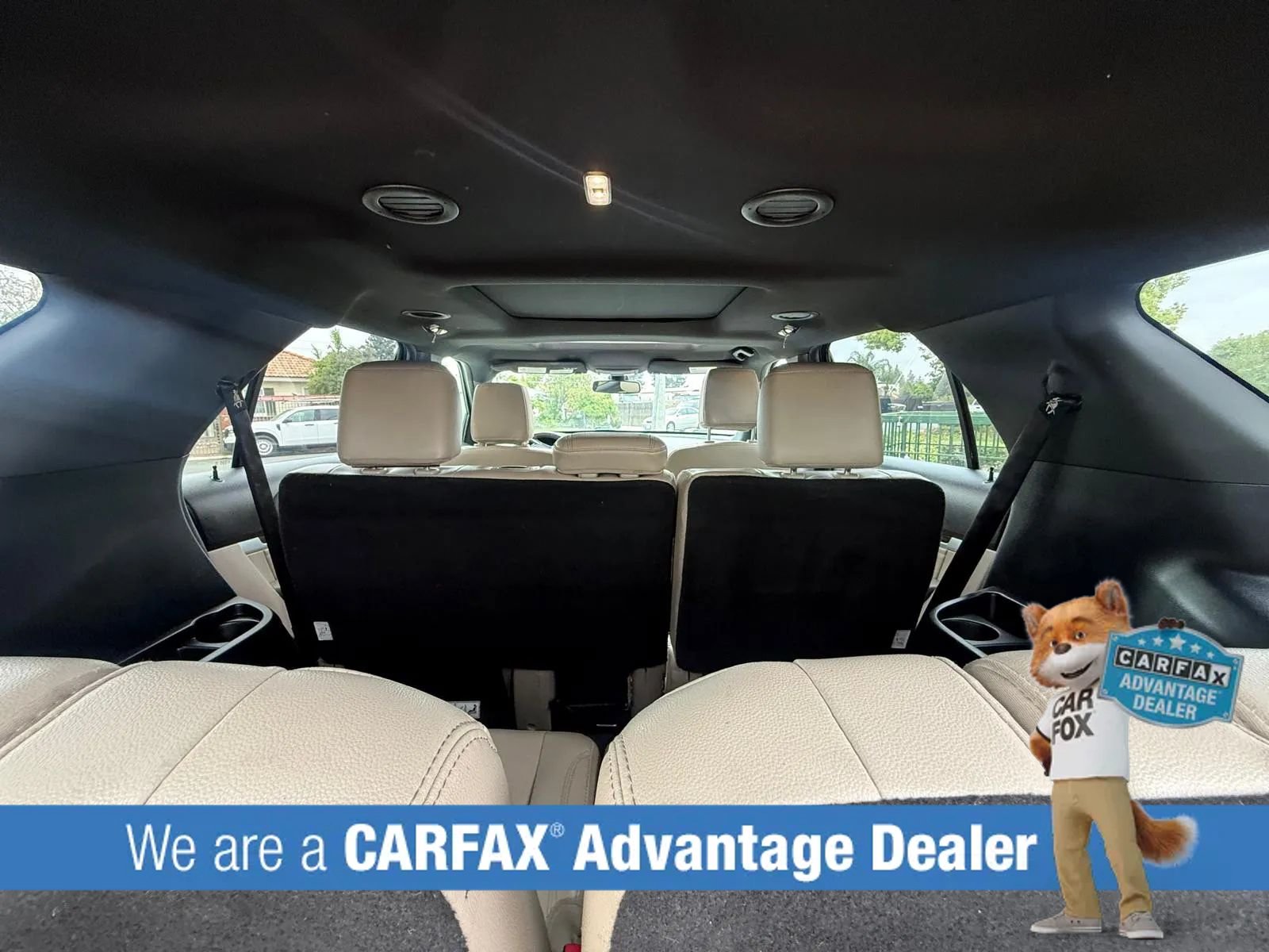 Used 2018 Ford Explorer Limited w/ Equipment Group 301A FWD image 10