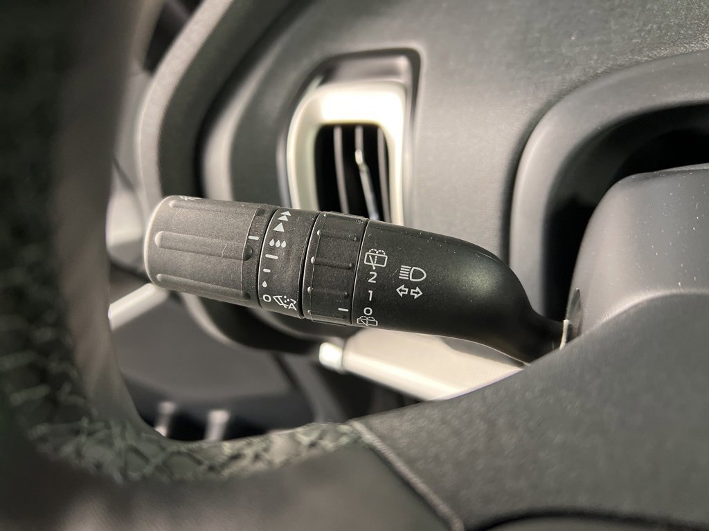 New 2025 Ford Expedition Active image 22