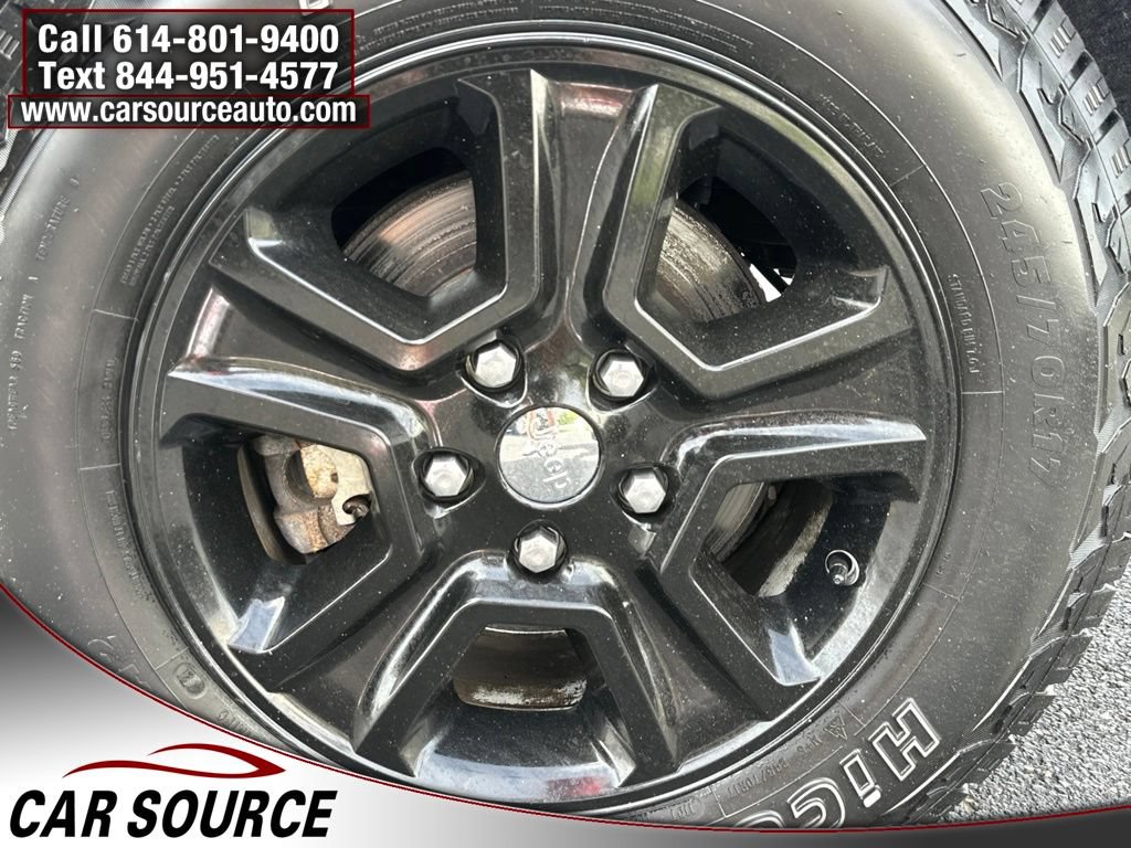 Used 2015 Jeep Grand Cherokee Laredo w/ Trailer Tow Group IV AWD/4WD image 20