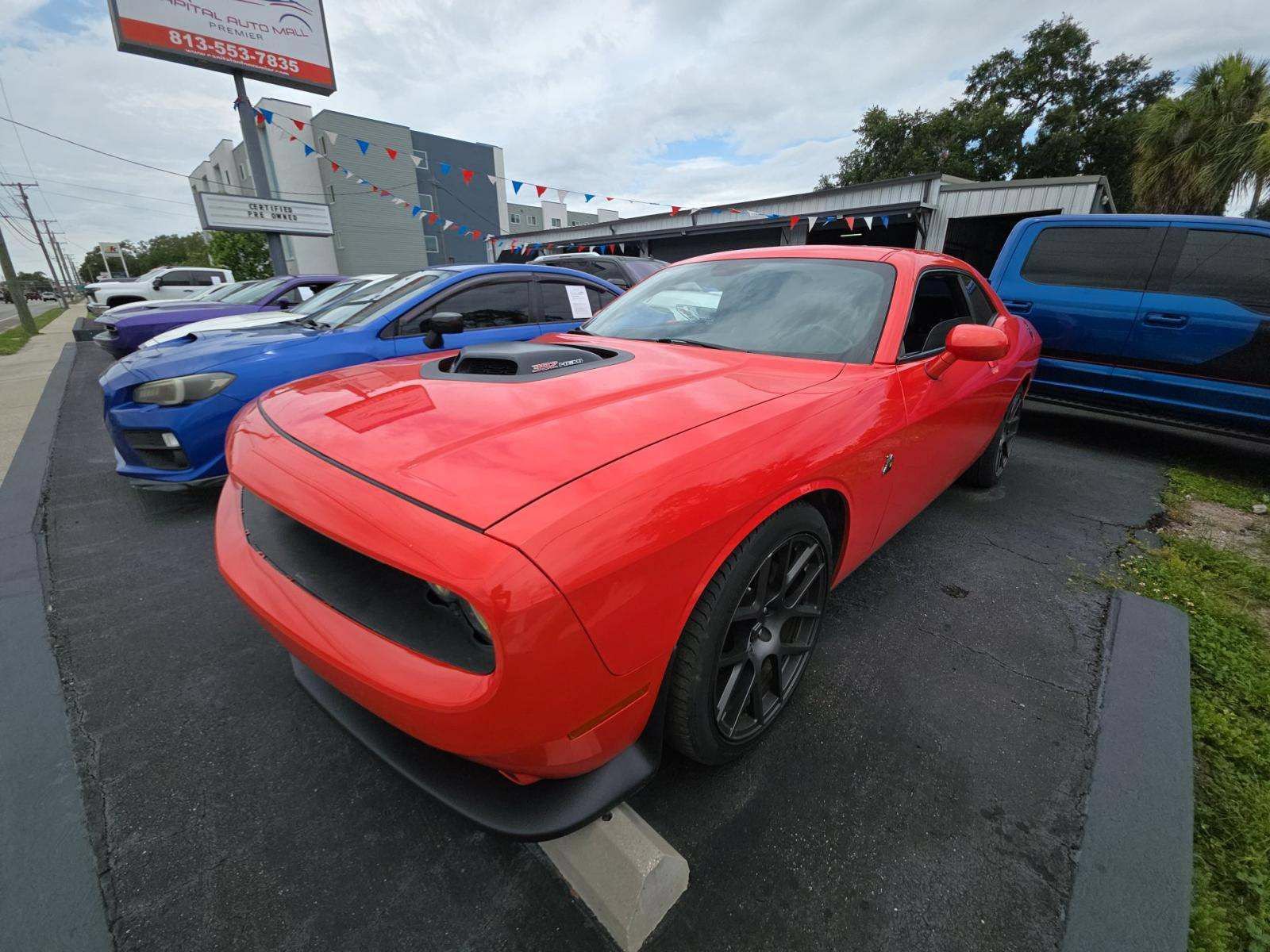 Used 2018 Dodge Challenger R/T Scat Pack RWD image 2