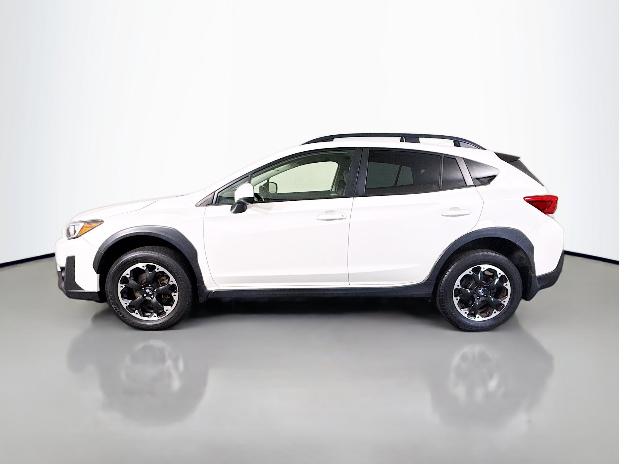 Used 2021 Subaru Crosstrek 2.0i Premium AWD/4WD image 6