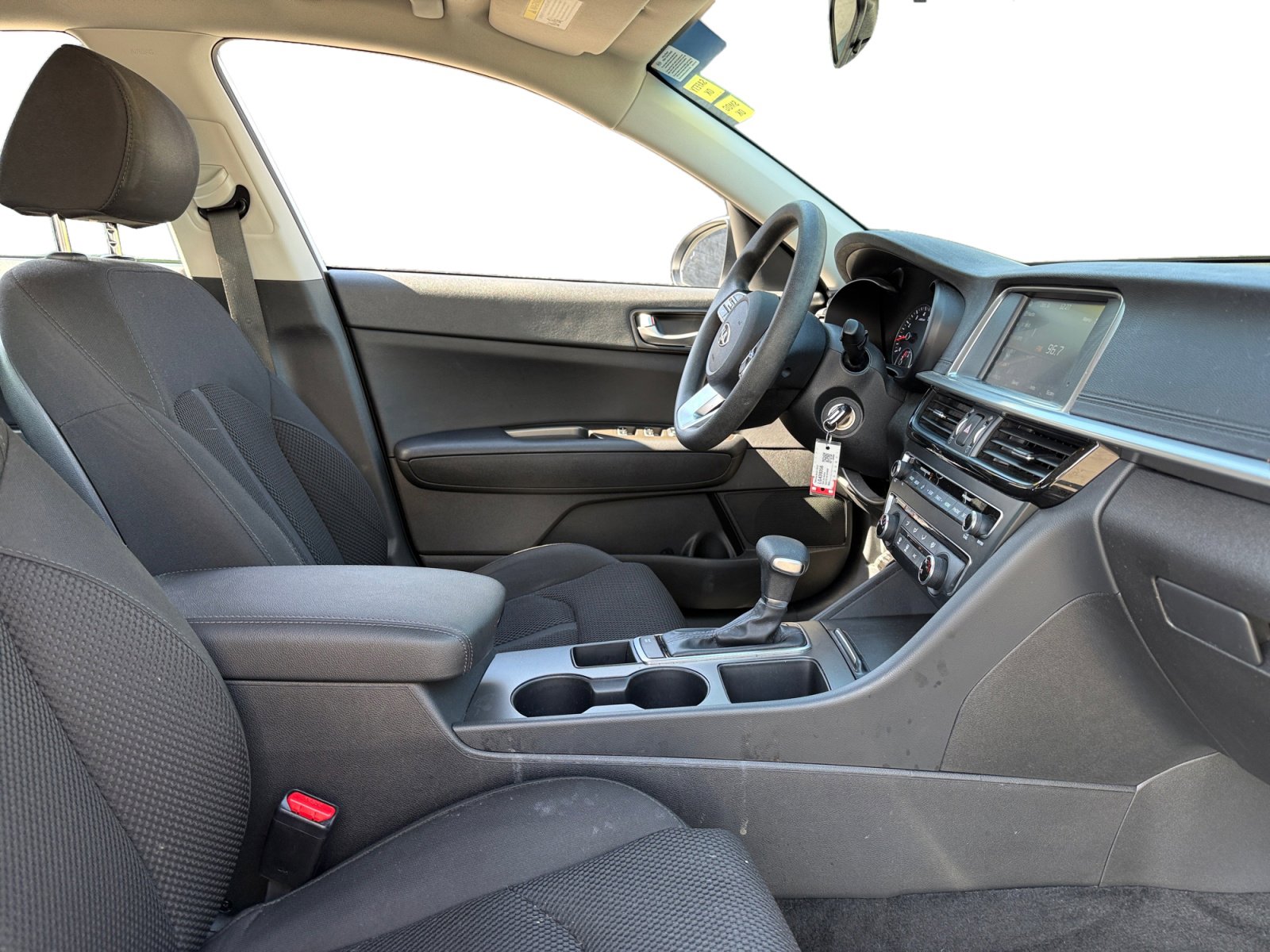 Used 2020 Kia Optima LX image 14