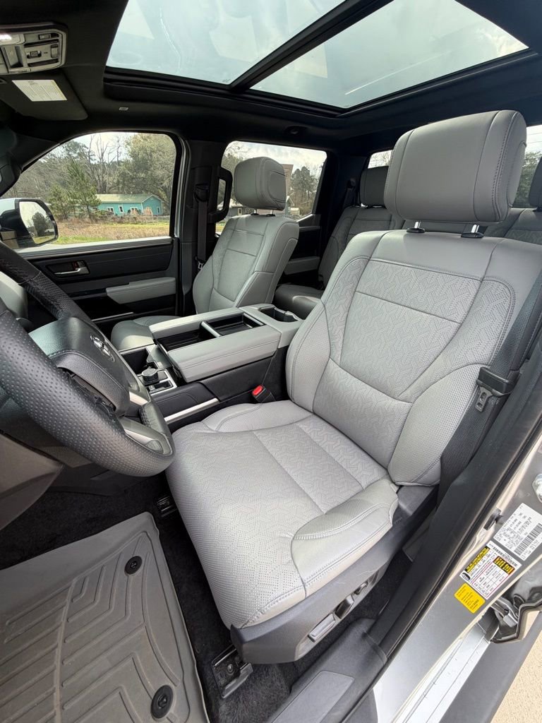 Used 2025 Toyota Tundra Limited w/ Power Package image 10