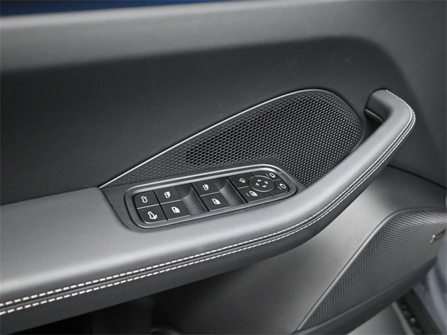 New 2025 Porsche Macan Turbo Electric image 10