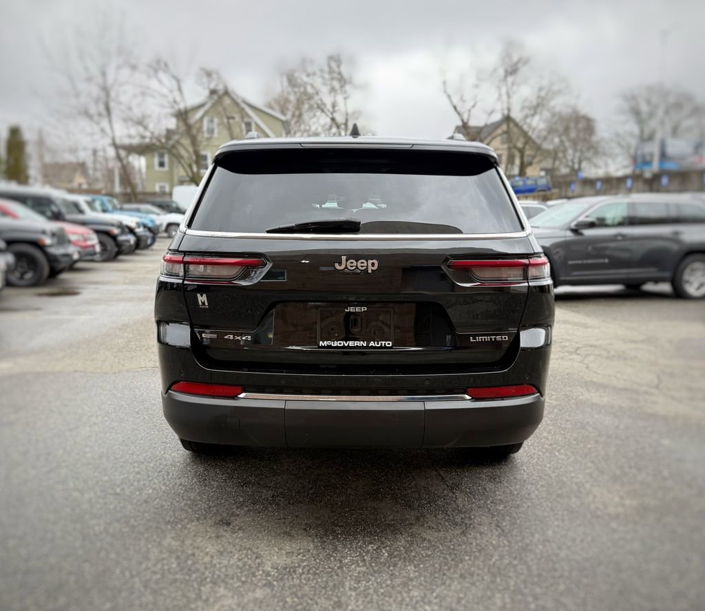 Used 2022 Jeep Grand Cherokee L Limited image 10