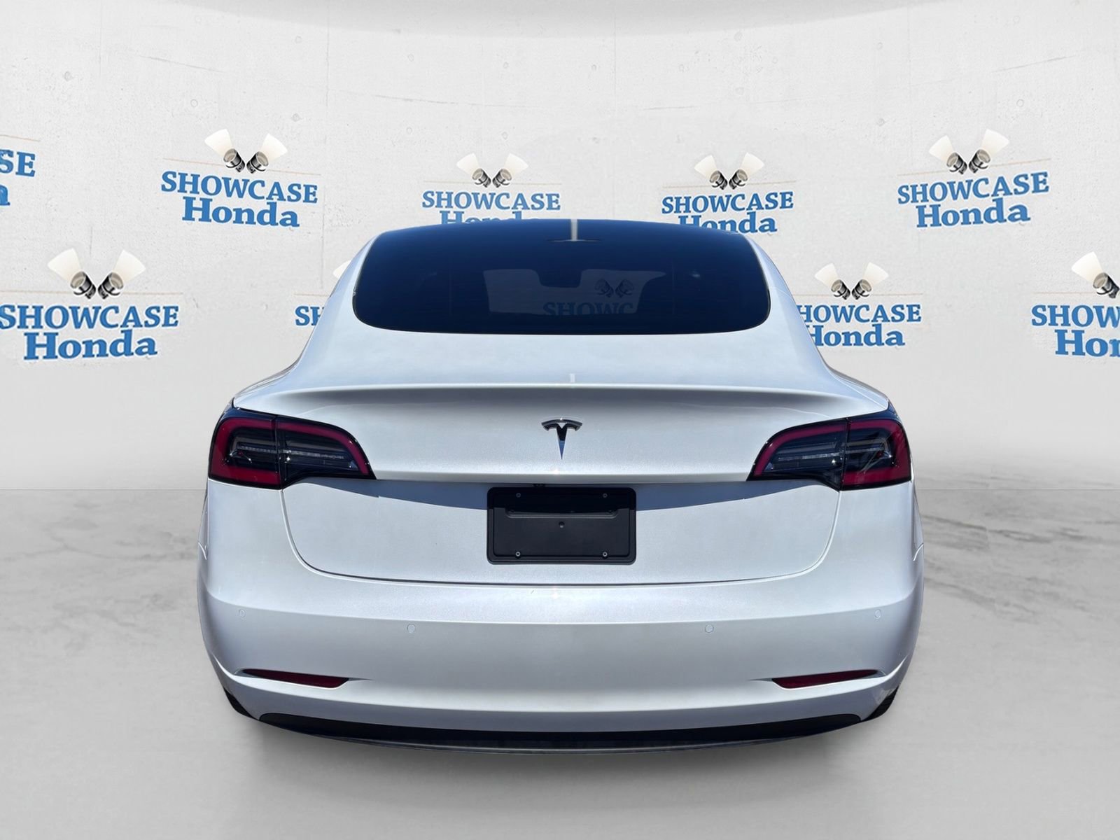 Used 2021 Tesla Model 3 Standard Range RWD image 7