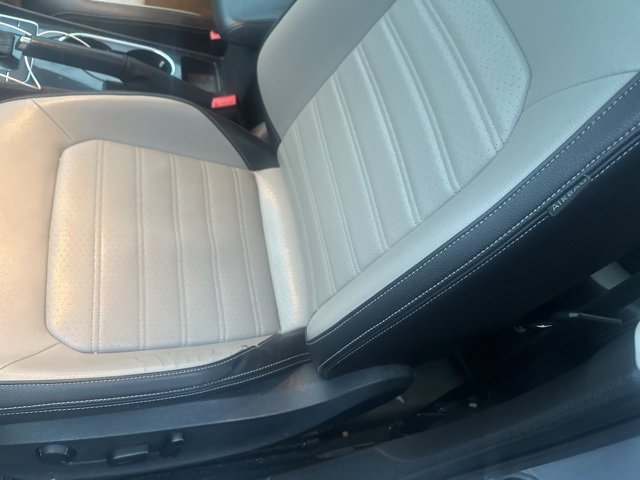 Used 2015 Volkswagen Passat 1.8T Sport image 9