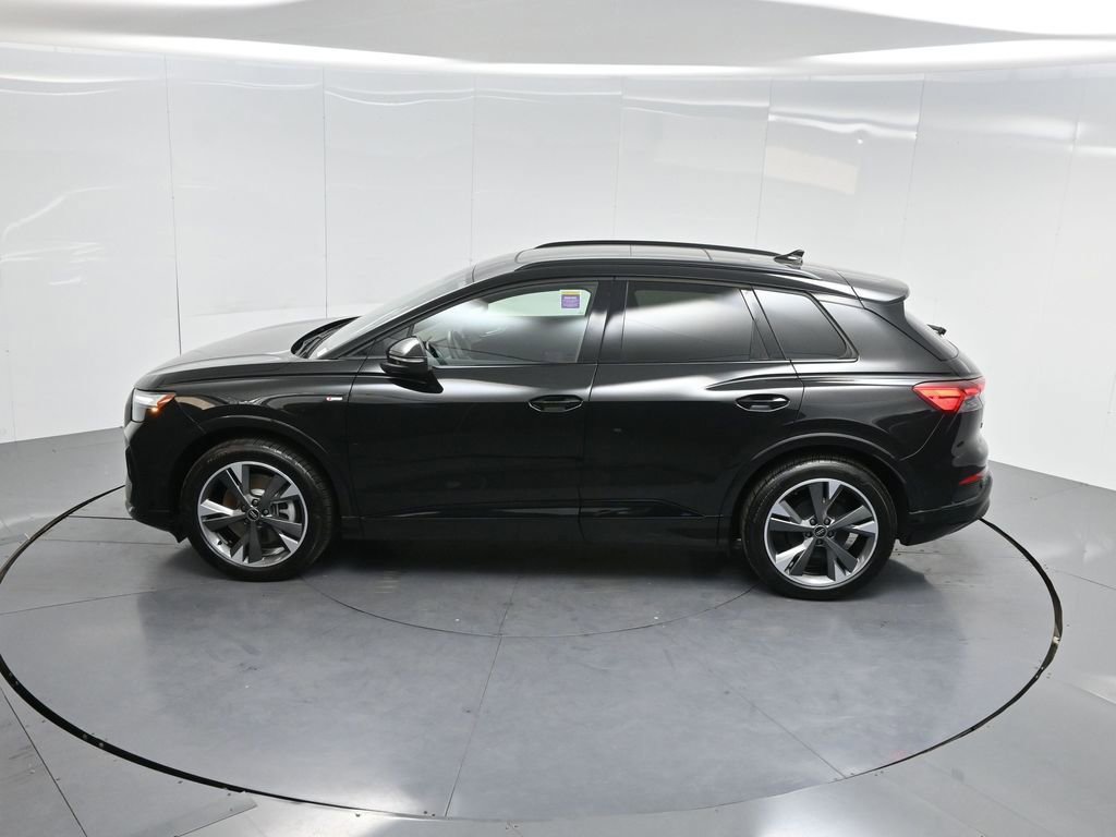 Used 2024 Audi Q4 e-tron Premium Plus w/ Premium Plus image 71