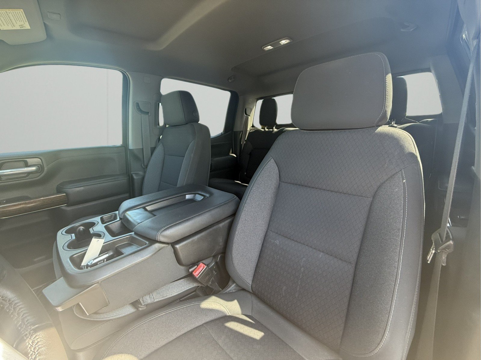 Used 2021 GMC Sierra 1500 SLE w/ X31 Off-Road Package AWD/4WD image 10