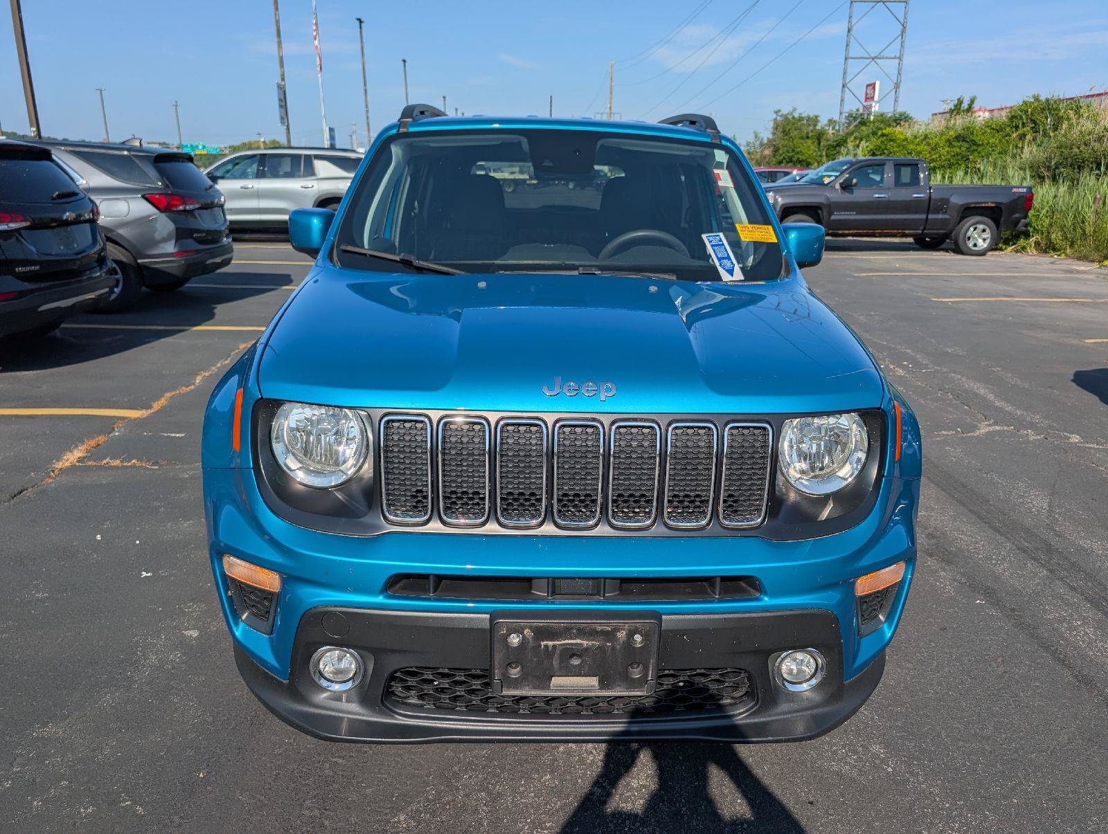 Used 2021 Jeep Renegade Latitude AWD/4WD image 2