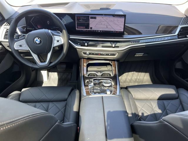 Used 2024 BMW X7 xDrive40i w/ Executive Package AWD/4WD image 14
