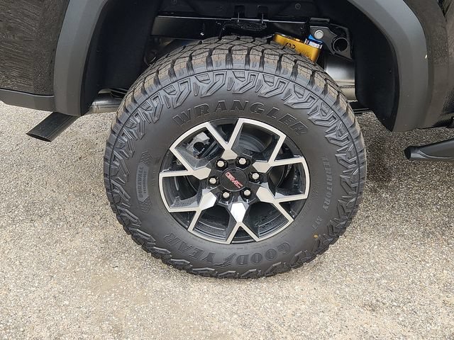 New 2026 GMC Canyon AT4X AWD/4WD image 5