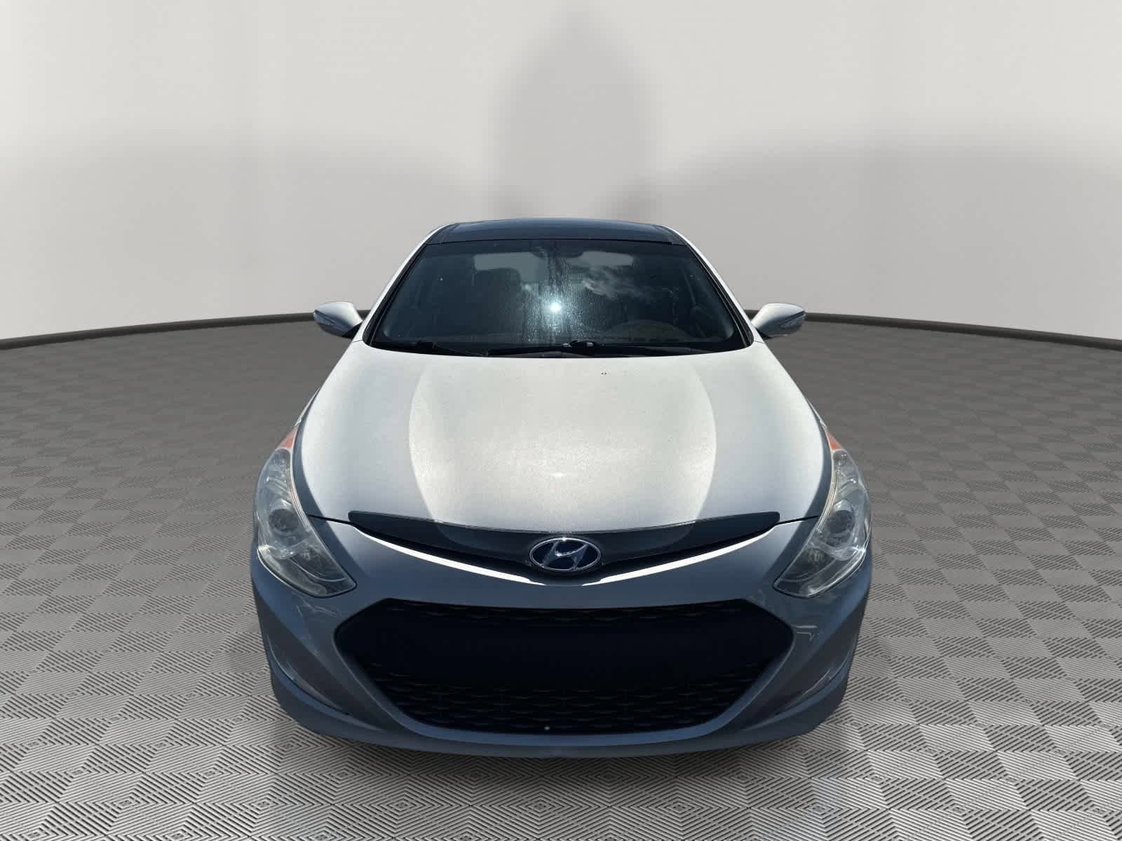 Used 2014 Hyundai Sonata Limited w/ Panoramic Sunroof Package 02 FWD image 8