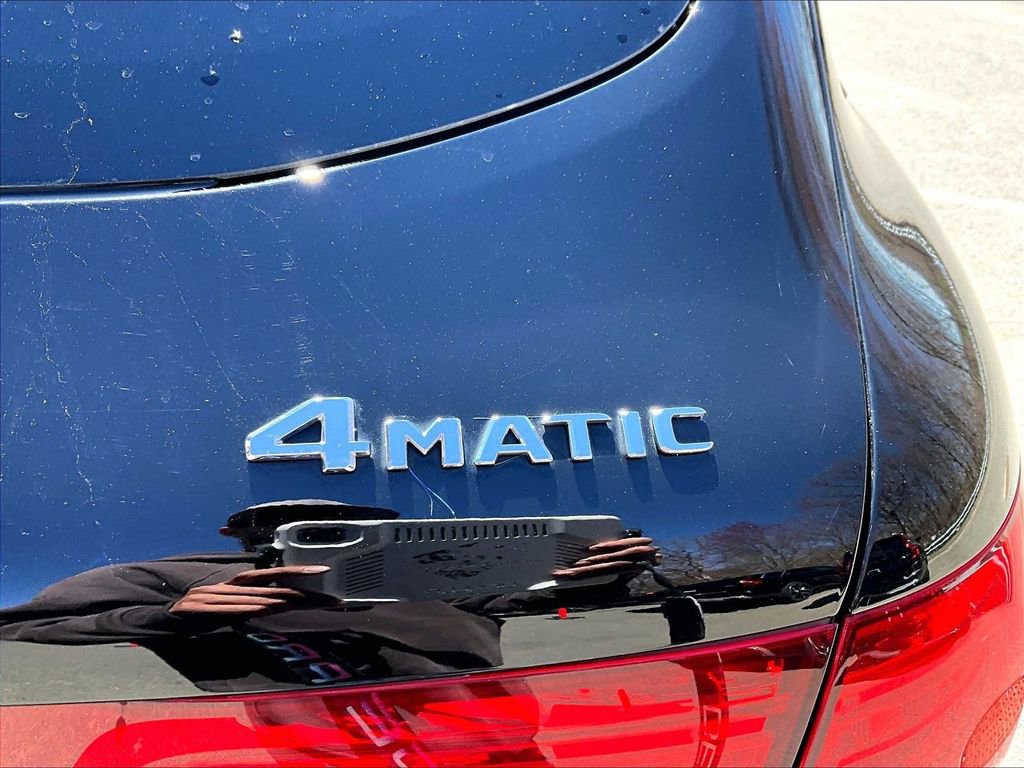 Used 2017 Mercedes-Benz GLC 300 4MATIC image 7