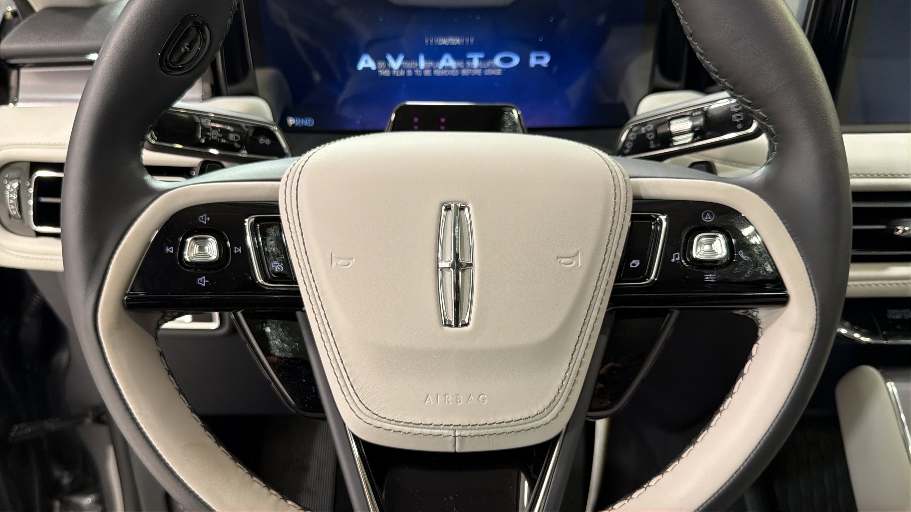 New 2027 Lincoln Aviator 2WD image 12