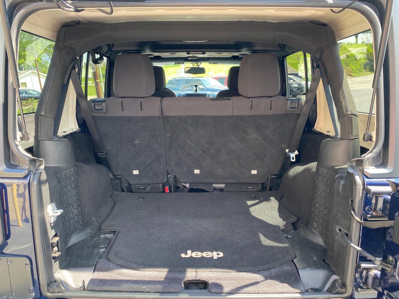 Used 2013 Jeep Wrangler Unlimited Sport image 22