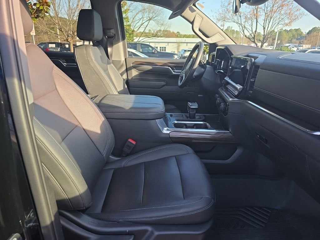 Used 2023 Chevrolet Silverado 1500 LT Trail Boss w/ LT Trail Boss Premium Package image 10