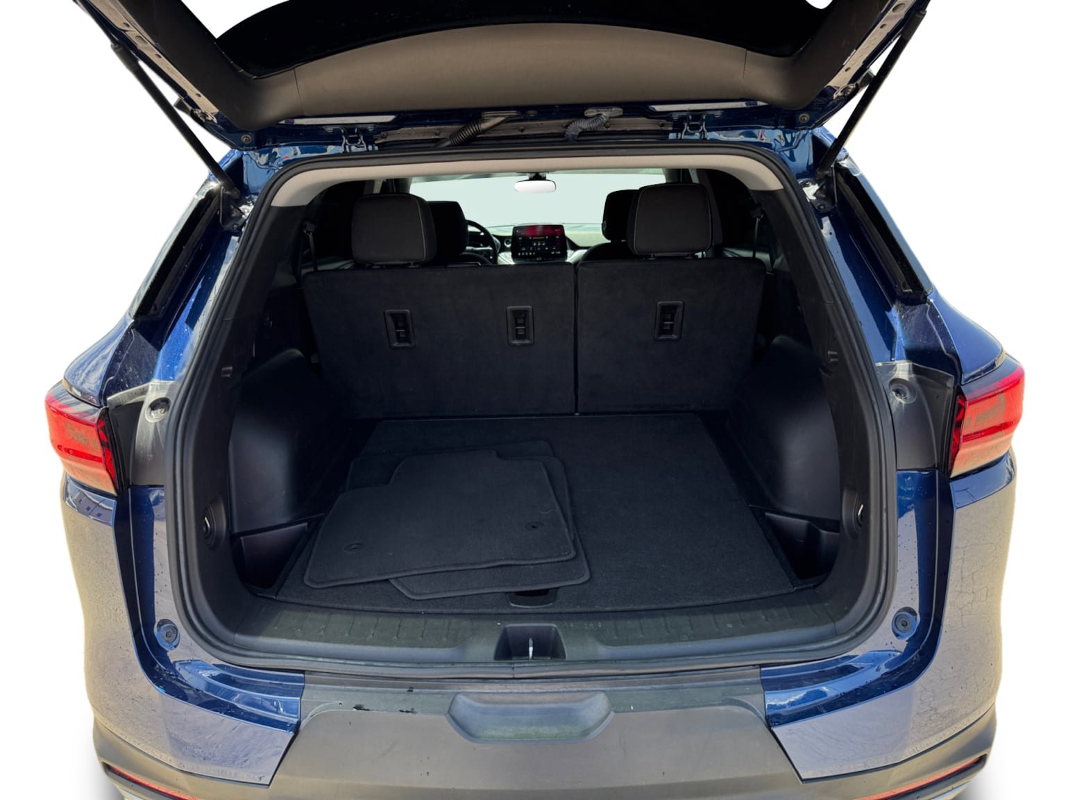 Used 2023 Chevrolet Blazer LT FWD image 19
