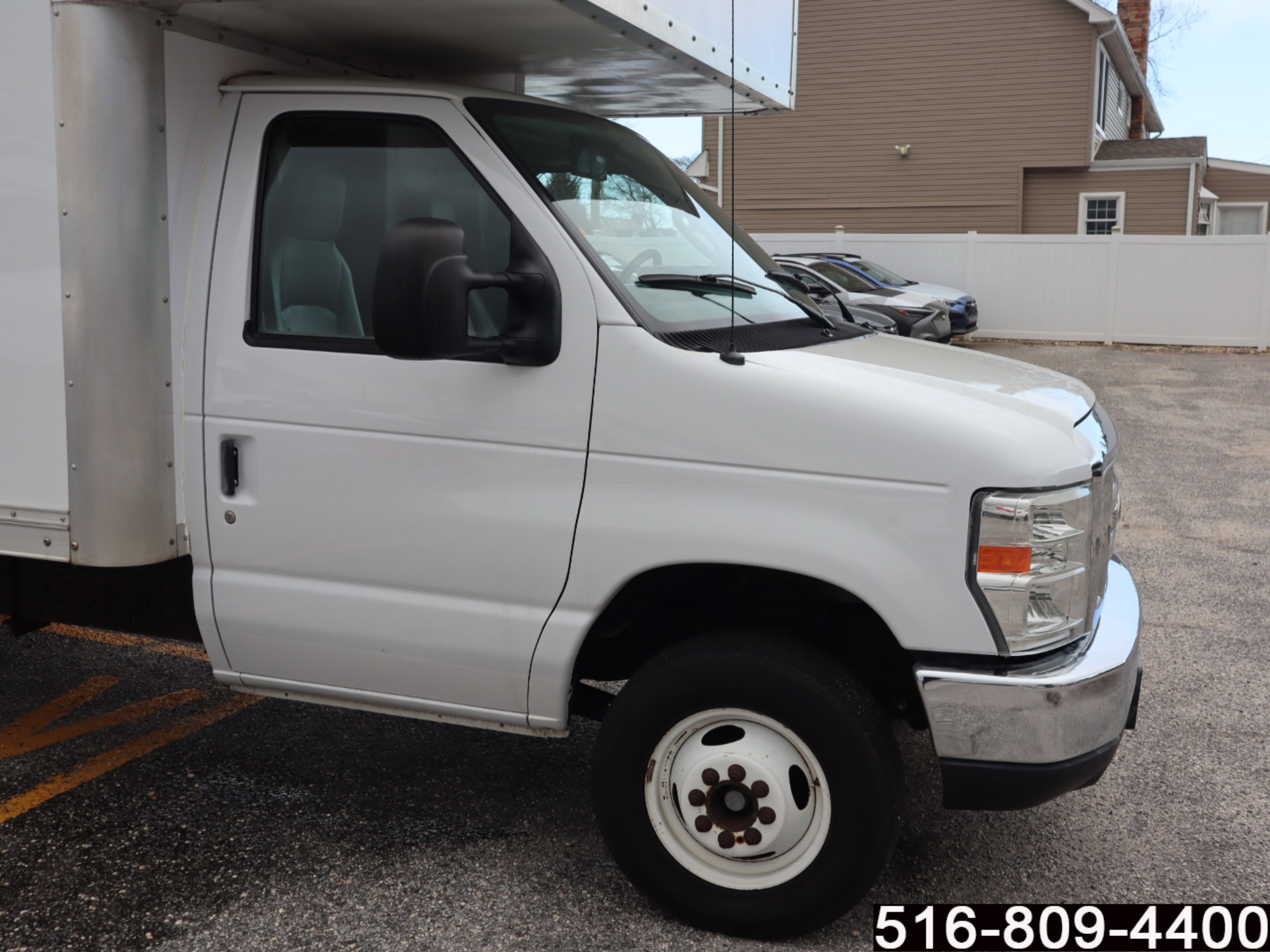 Used 2015 Ford E-450 and Econoline 450 Super Duty w/ Power Windows & Locks Group image 10