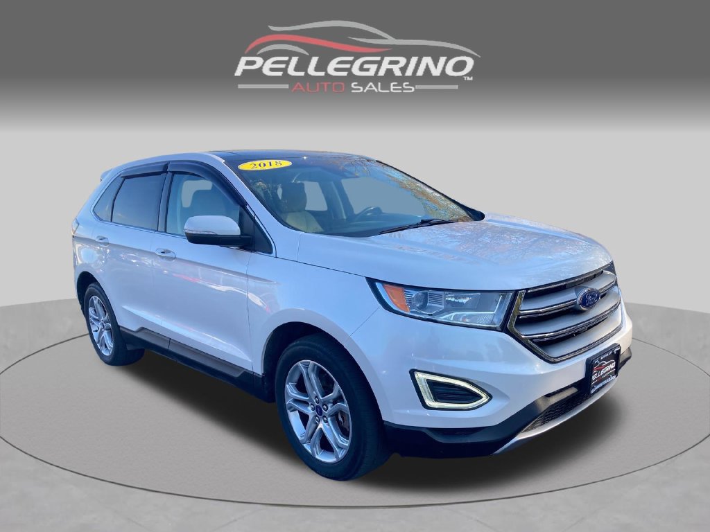 Used 2018 Ford Edge Titanium w/ Equipment Group 301A AWD/4WD image 9