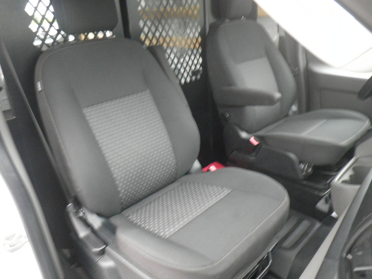 Used 2023 Ford Transit 250 Low Roof w/ Exterior Upgrade Package image 25