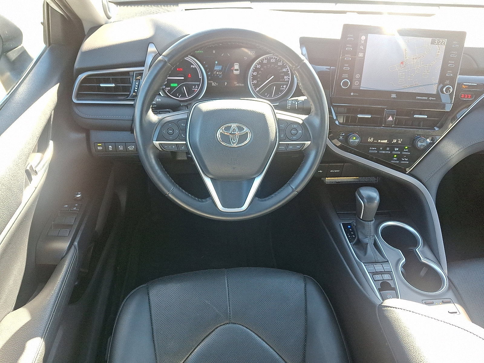 Certified 2021 Toyota Camry XLE w/ Navigation Upgrade Package image 11