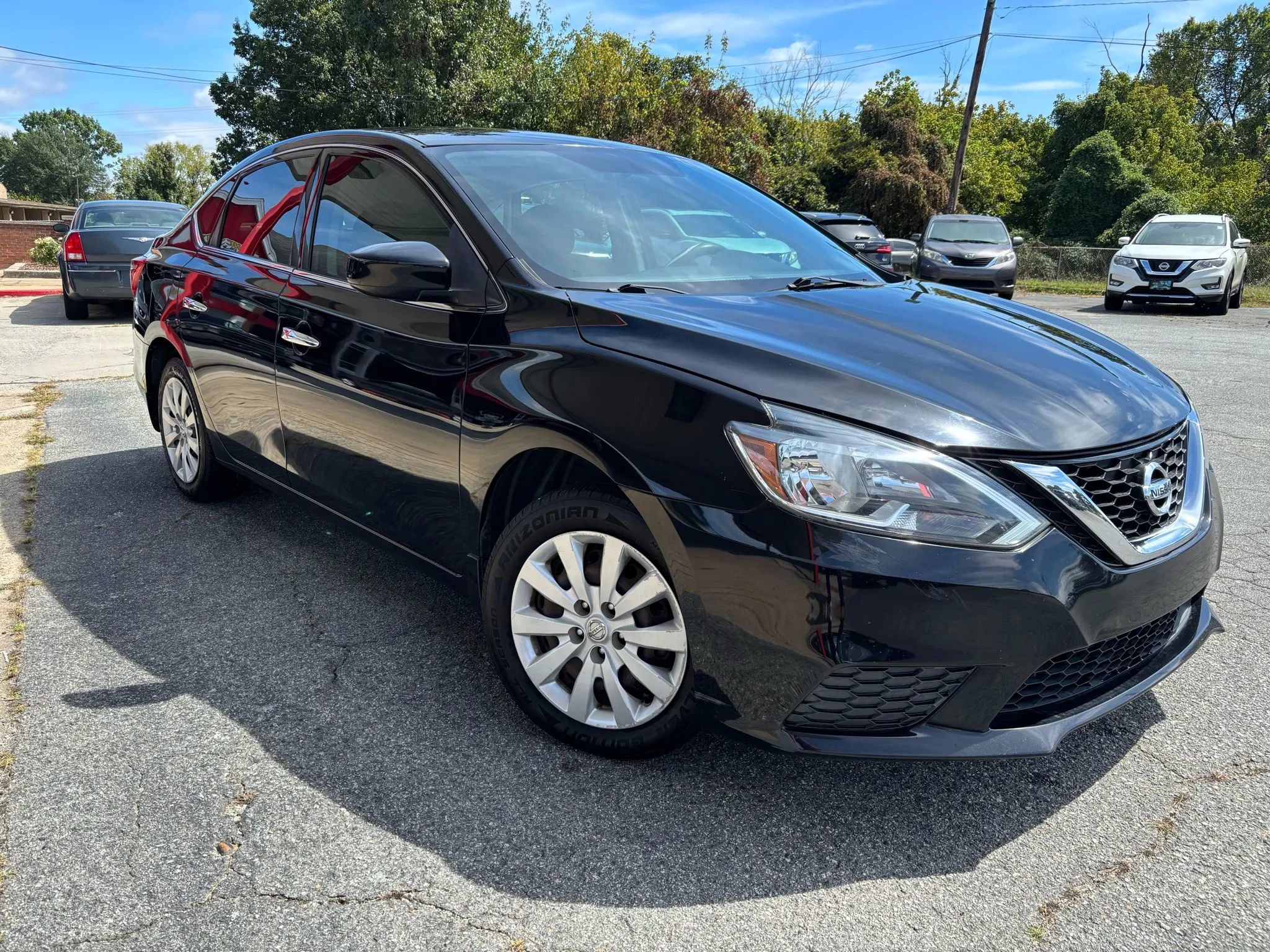 Used 2019 Nissan Sentra S image 4