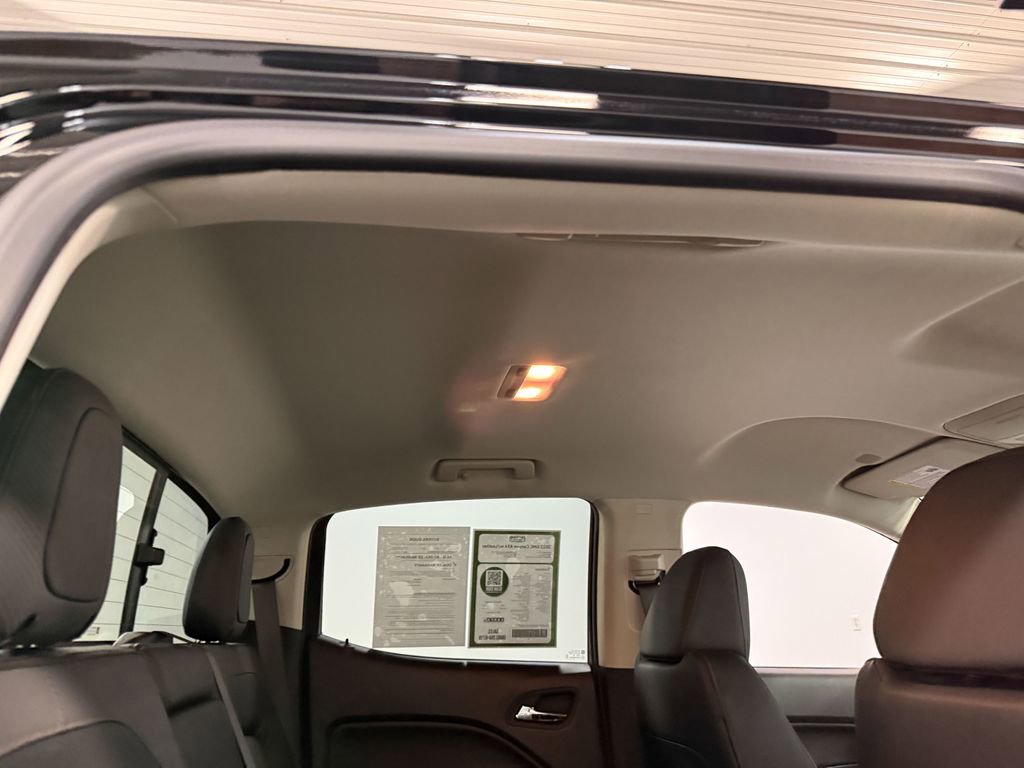 Used 2022 GMC Canyon AT4 w/ Trailering Package image 71