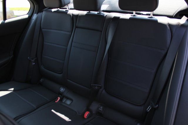 New 2025 Mercedes-Benz C 300 4MATIC Sedan image 32