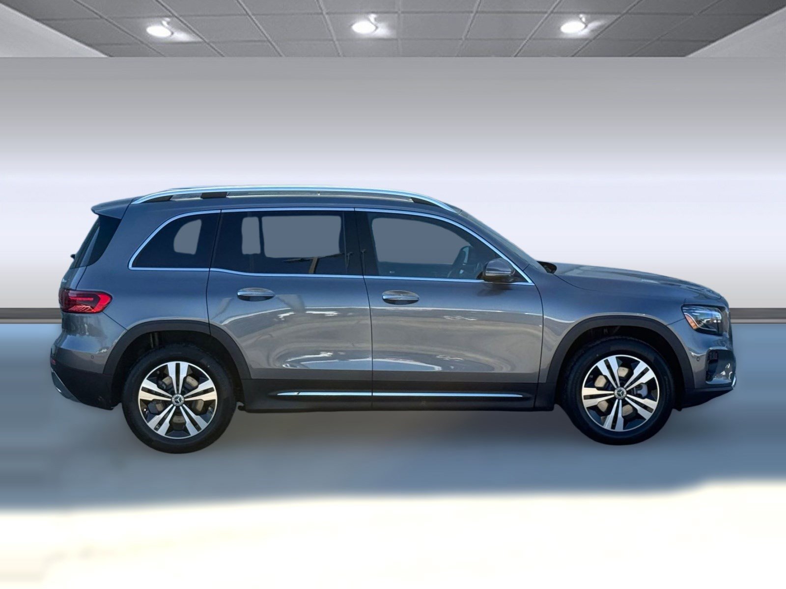 New 2026 Mercedes-Benz GLB 250 4MATIC image 7