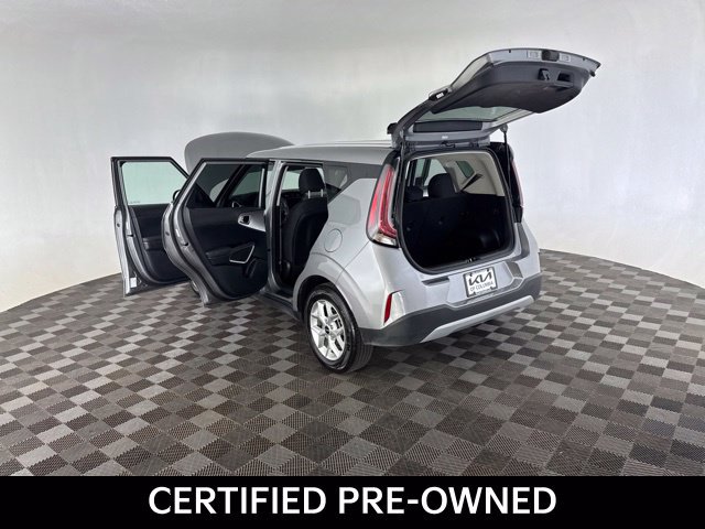 Certified 2025 Kia Soul LX FWD image 21