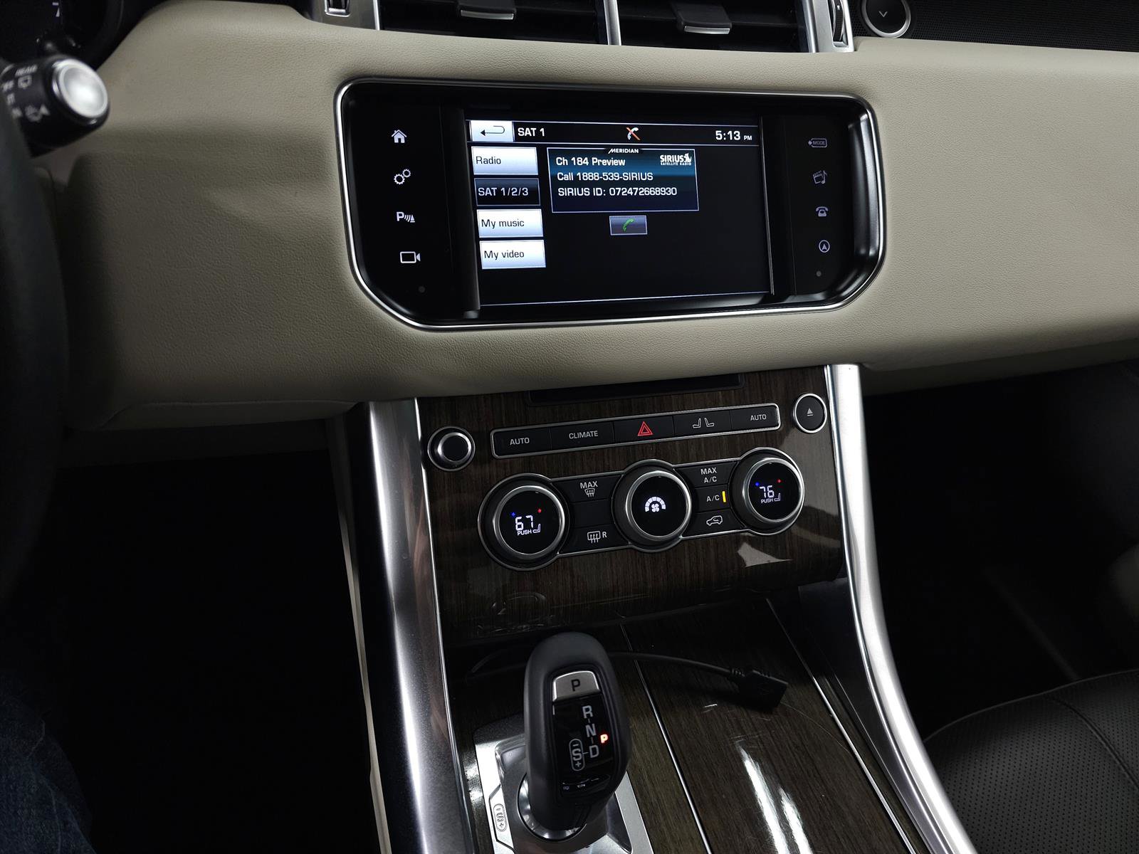 Used 2016 Land Rover Range Rover Sport HSE image 23