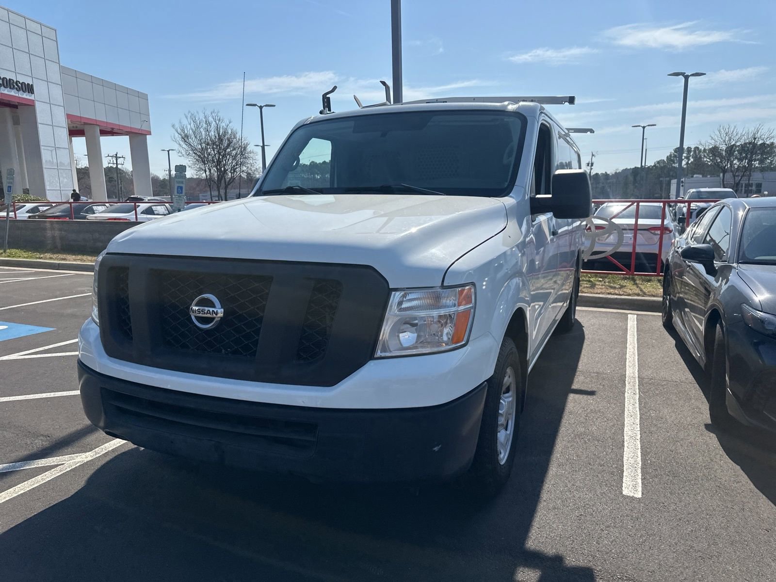 Used 2017 Nissan NV 2500 SV image 13