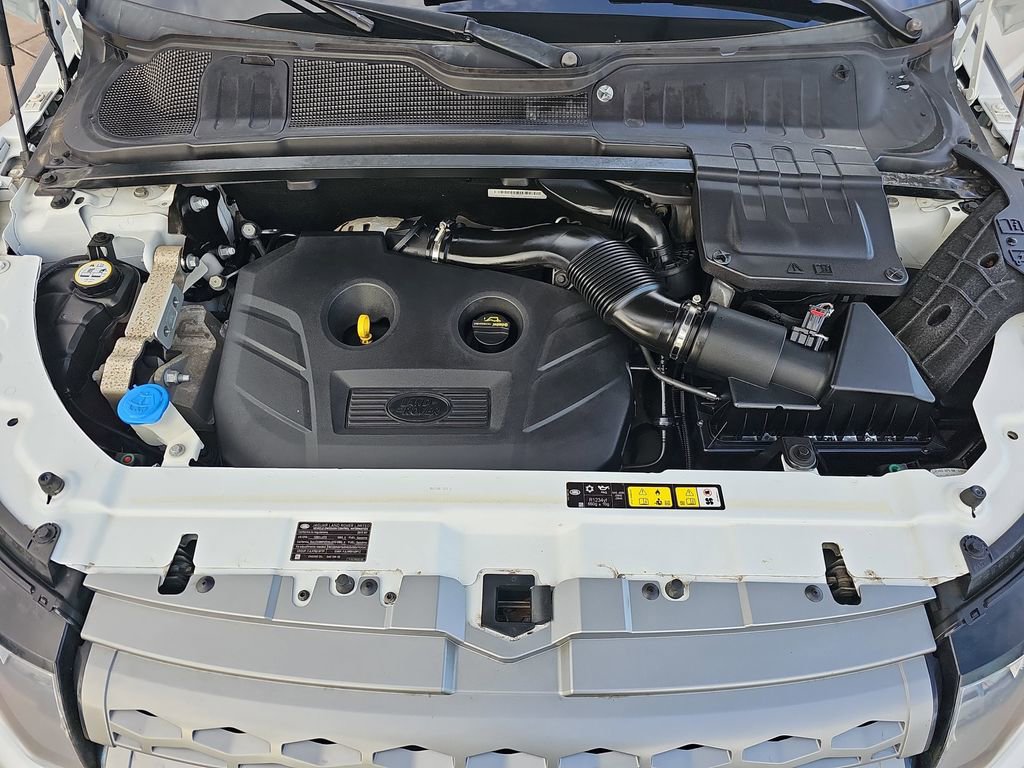 Used 2015 Land Rover Range Rover Evoque Pure Premium image 35