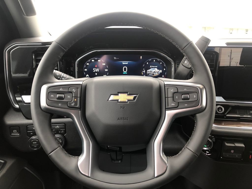 New 2026 Chevrolet Silverado 1500 LT image 14