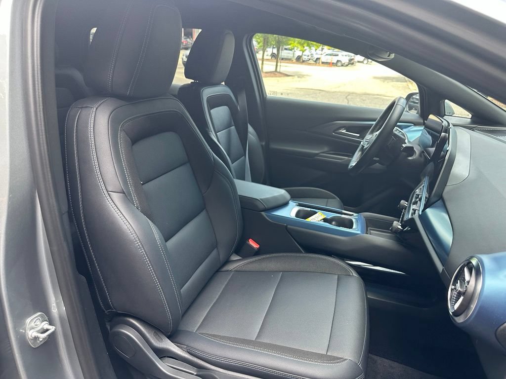 Certified 2024 Chevrolet Equinox EV LT FWD image 29