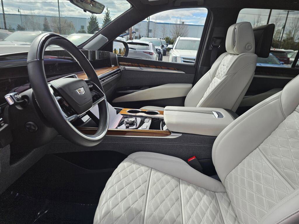 Certified 2025 Cadillac Escalade Sport Platinum image 26