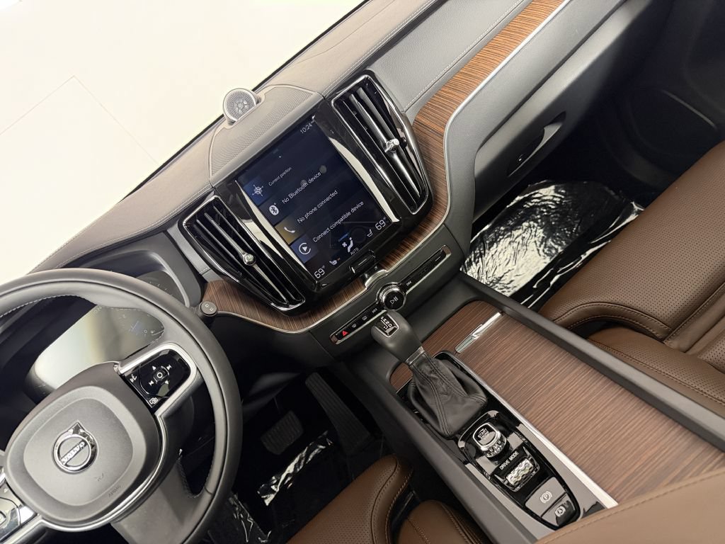 Used 2019 Volvo XC60 T6 Inscription AWD/4WD image 31