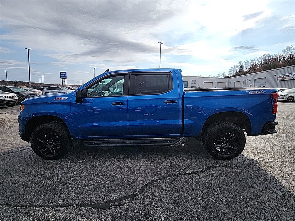 Used 2023 Chevrolet Silverado 1500 LT Trail Boss w/ Protection Package image 5