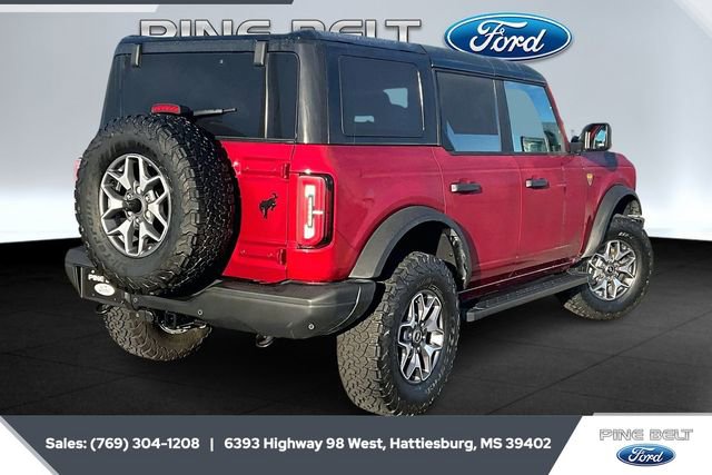 Used 2025 Ford Bronco Badlands image 11