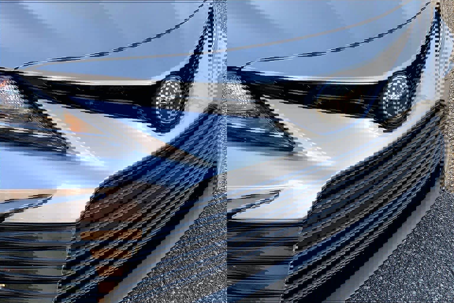 Used 2024 Toyota Camry LE image 29