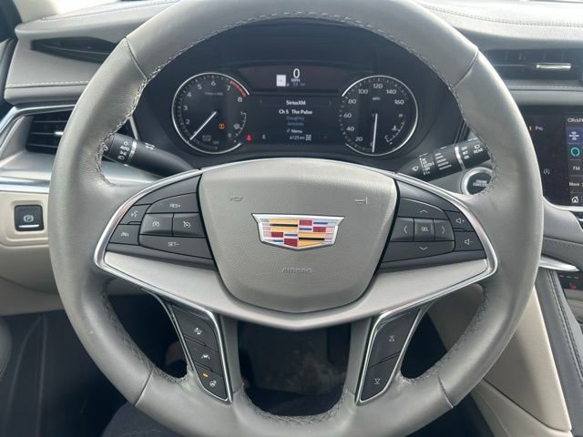 Used 2024 Cadillac XT5 Premium Luxury image 6