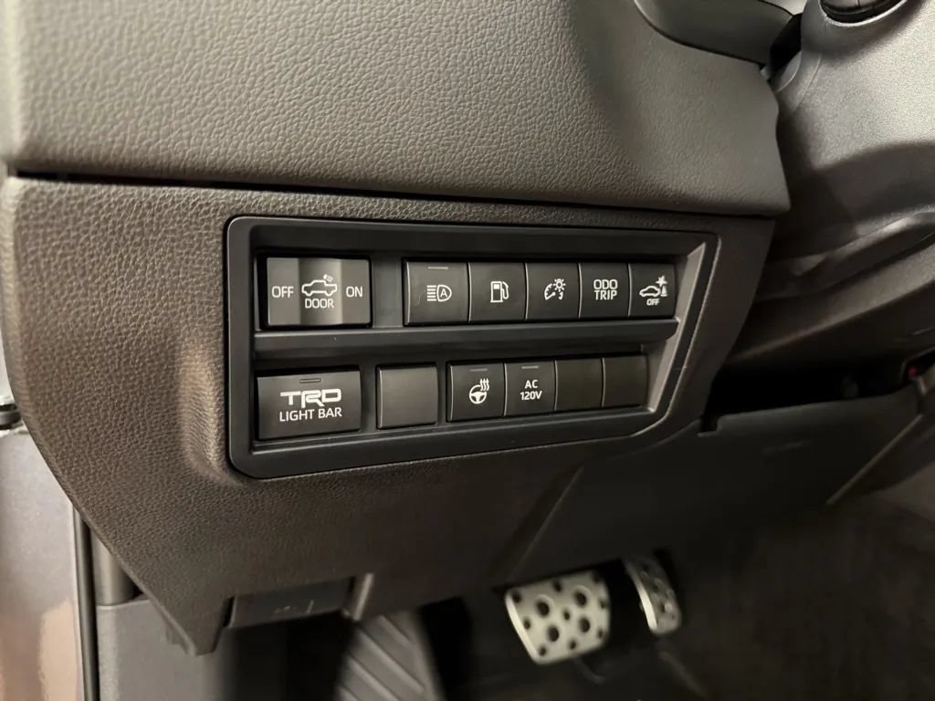 Used 2024 Toyota Tundra TRD Pro AWD/4WD image 21